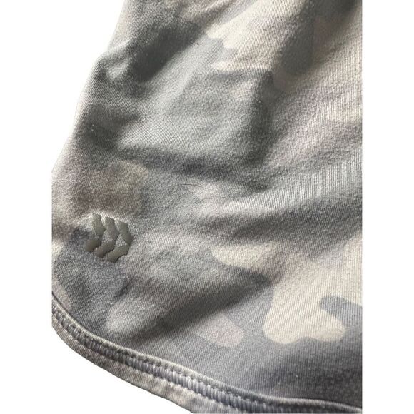 All in motion girls camo shorts Sz 6 grey pull on - Picture 4 of 4